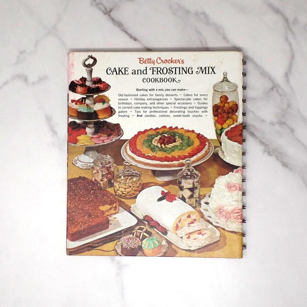 Vintage Betty Crocker's Cake and Frosting Mix Cookbook, 1st Ed - 1st Printing